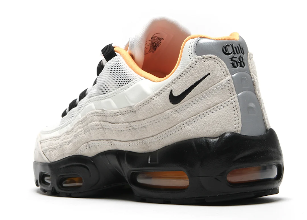 Nike SB FC Pack Air Max 95 'Sail / Black / Laser Orange' | IQ8395-100