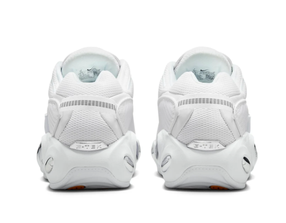 Nike x NOCTA Glide 'White / Chrome' | DM0879-100