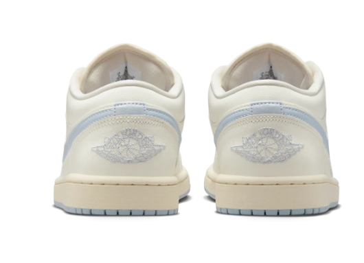 Air Jordan 1 Low SE ‘Ghost’ Pearlized Quilt (Women’s)