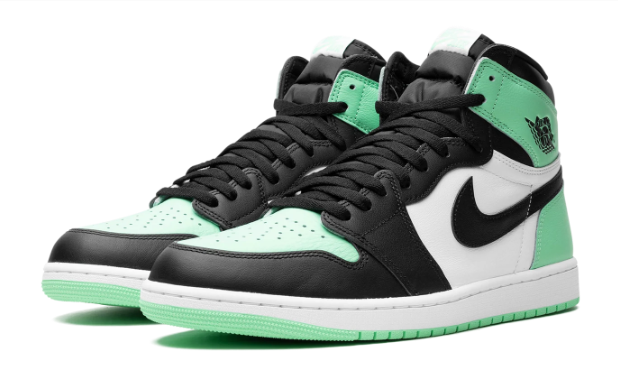 Air Jordan 1 Retro High OG ‘Green Glow’ (DZ5485-130)
